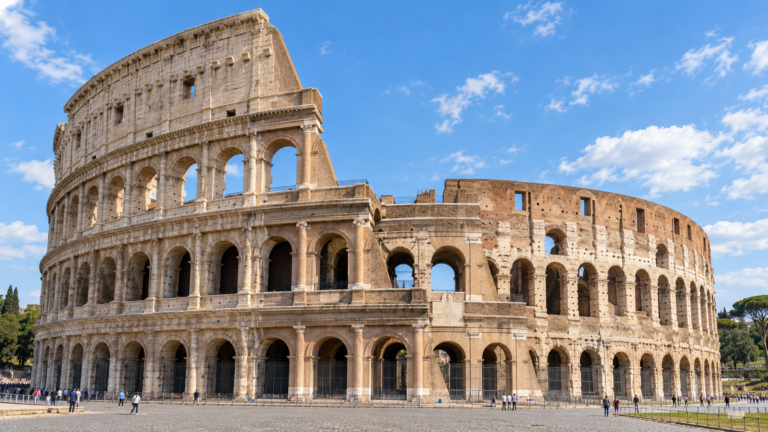 Ilustração gerada por IA do exterior do Coliseu em Roma sob céu azul.