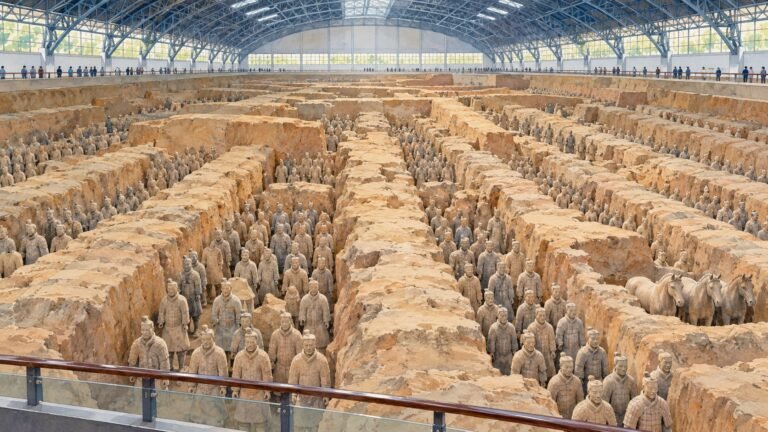 Ilustração das fileiras do Exército de Terracota no Fosso 1