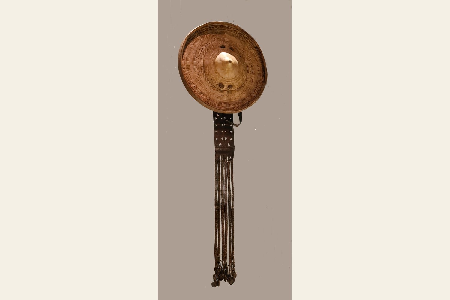 Escudo somali histórico em acervo museológico