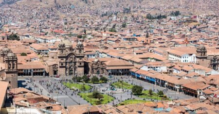 CRESPIAL em Cusco: quem decide o futuro do patrimônio vivo?