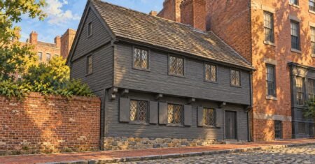 Paul Revere não cavalgou sozinho: o mito que Boston conta até hoje